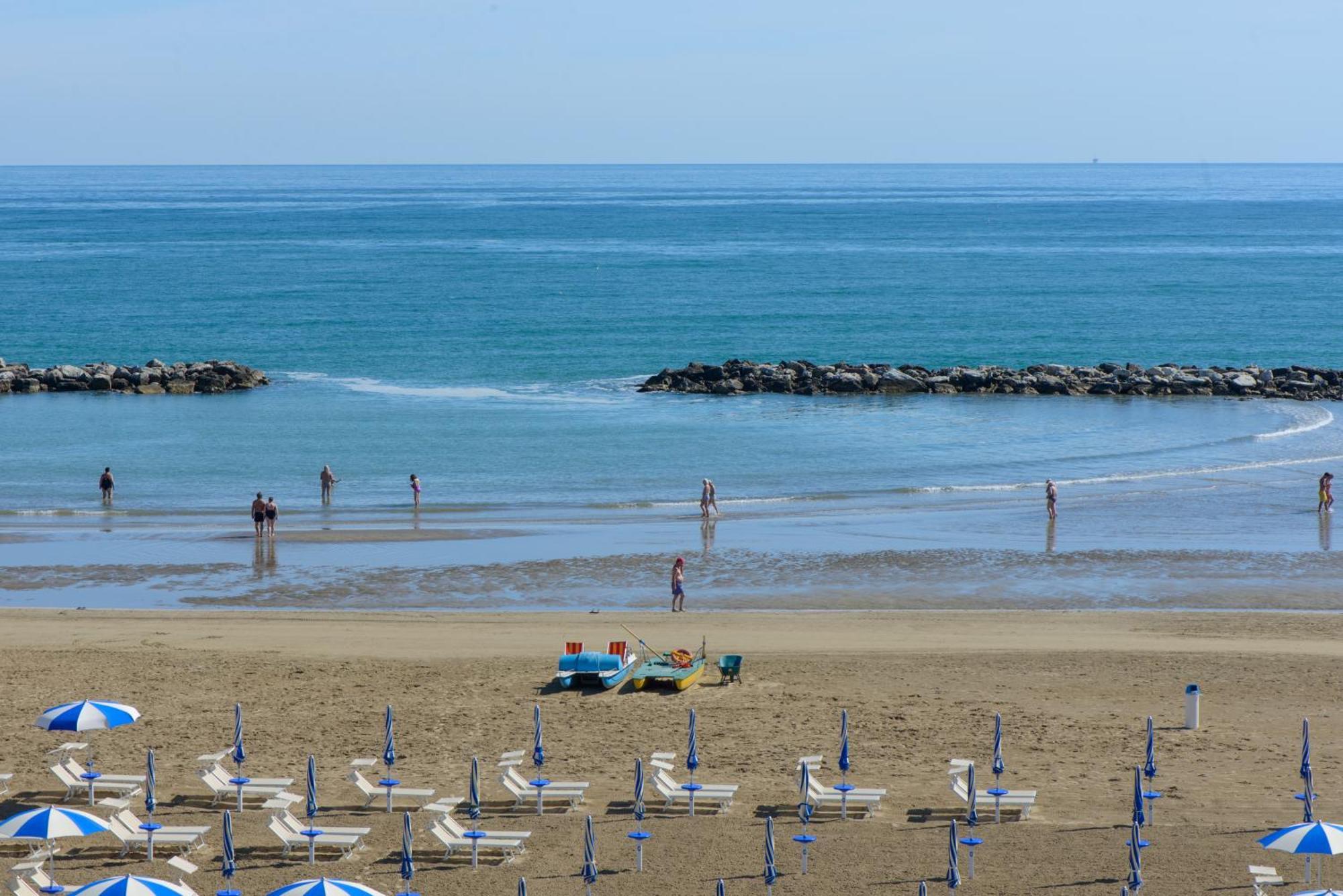 Nautic Beach Hotel Rimini Extérieur photo